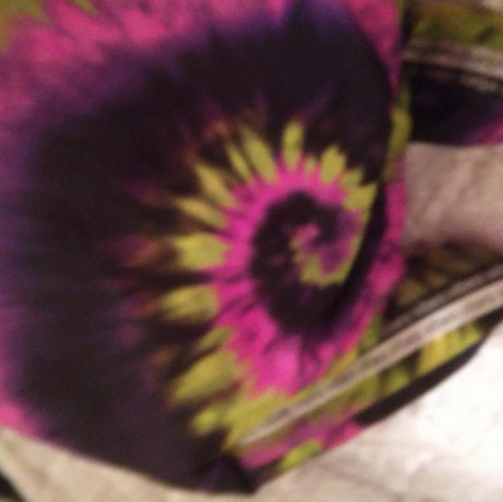 Rue 21 pull over - Picture 2 of 3